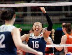 库里意外战胜皇家马德里，重返赛场引爆全场！比赛高潮迭起