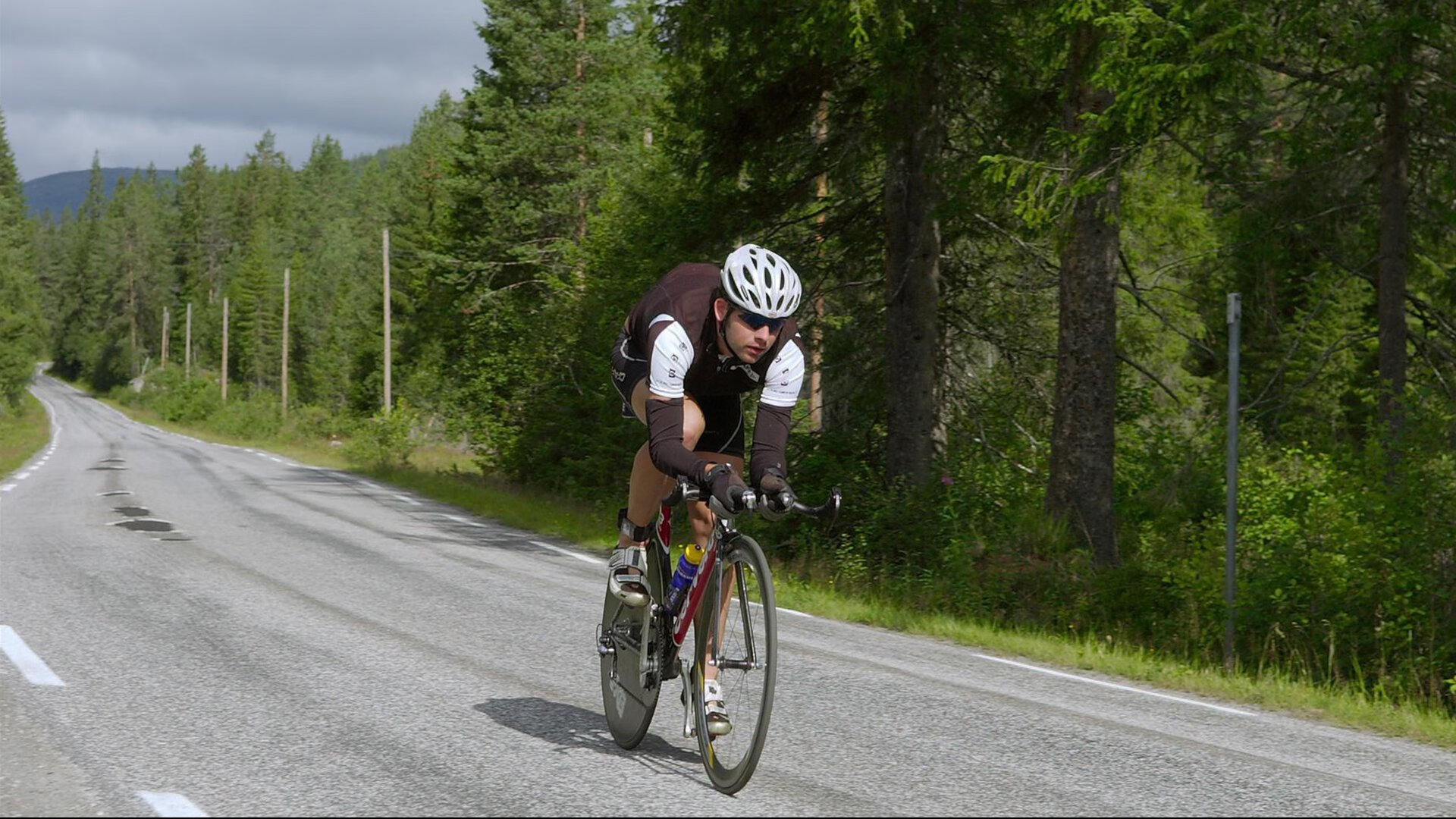  姜宏波激荡免费观看 